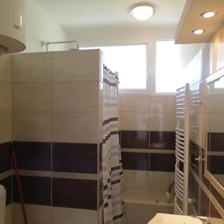 Bagoly Apartman * Balatonfured